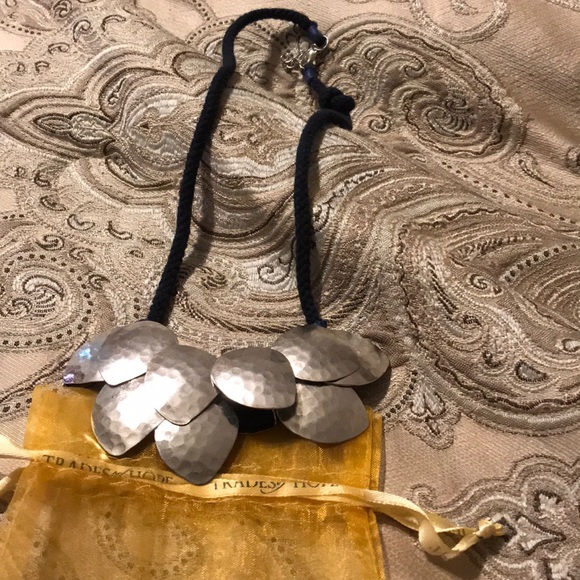 Trades of Hope Silver rope necklace - Picture 4 of 4